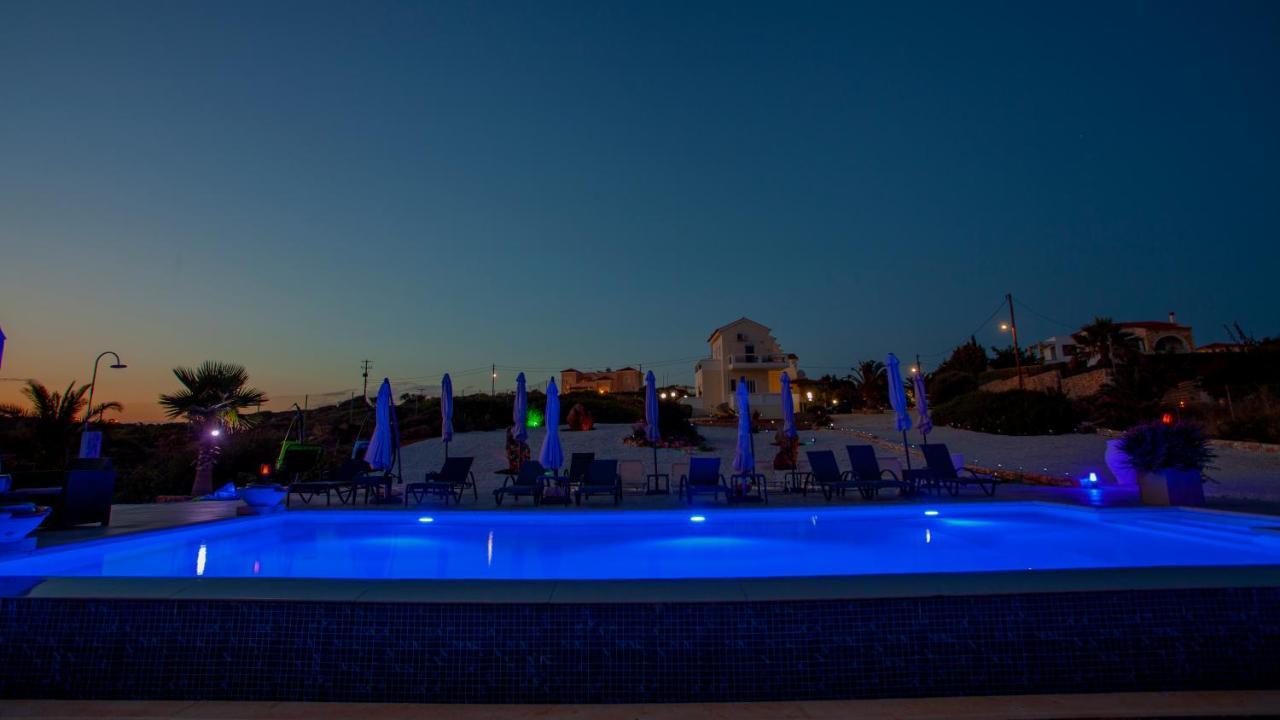Tersanas Beach Lodges Extérieur photo